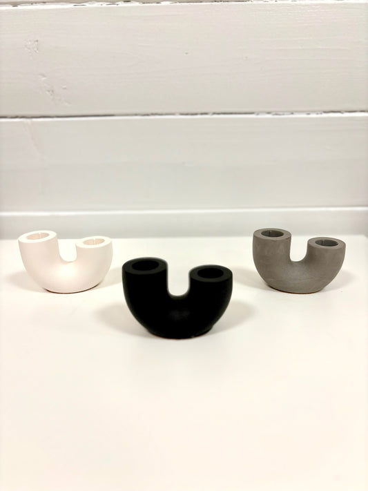 U-SHAPE CANDLE HOLDER