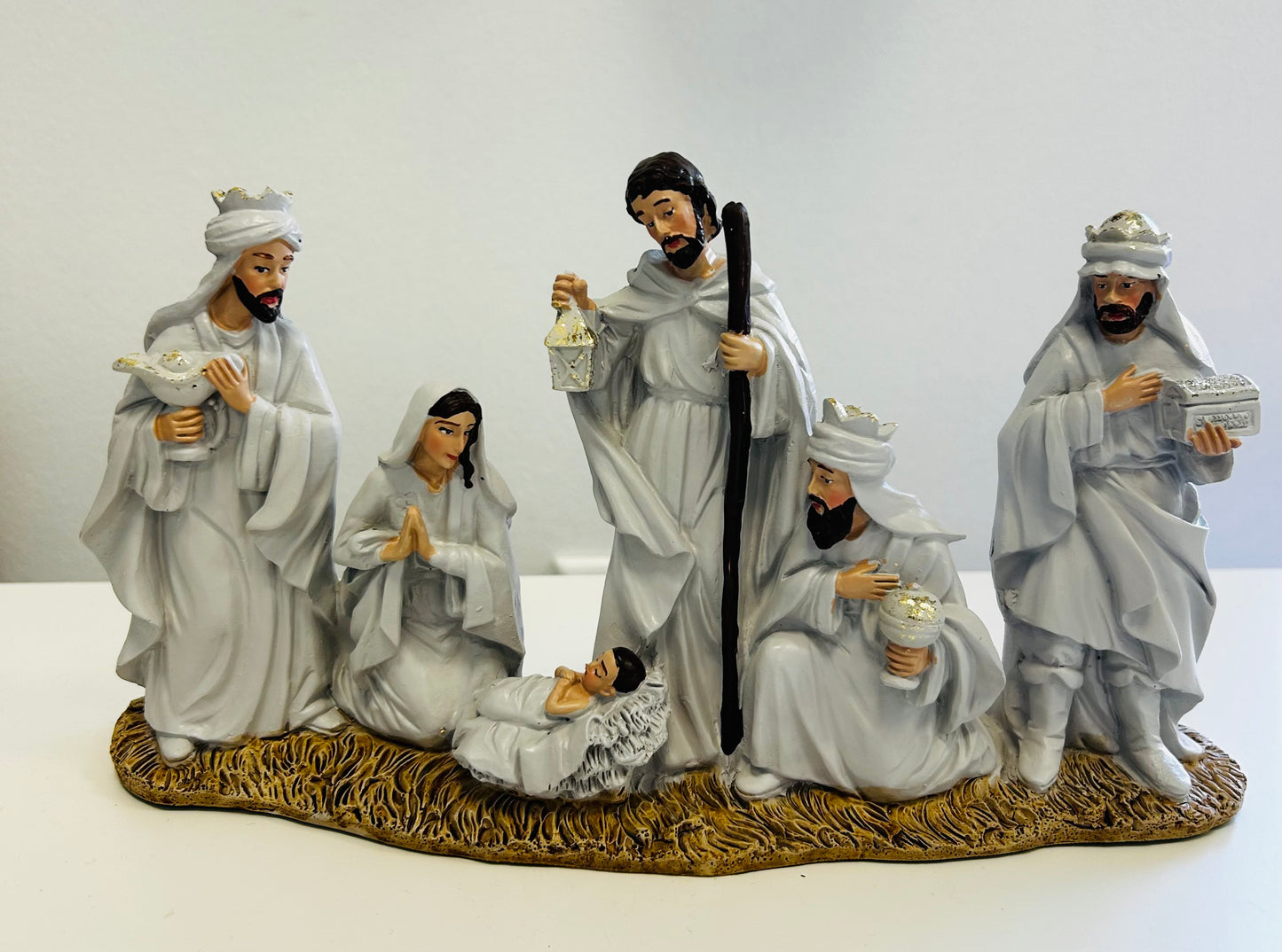 NATIVITY SCENE